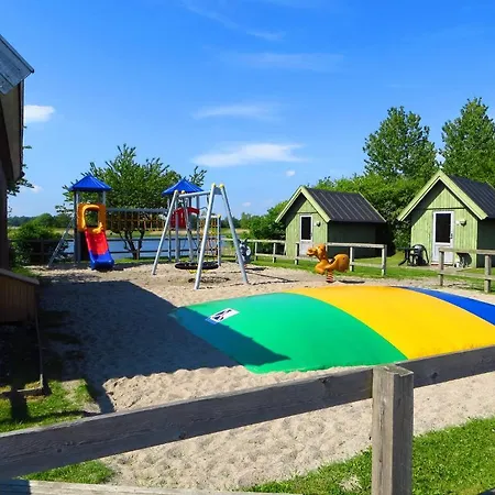 Tangloppen & Campingplatz 3*